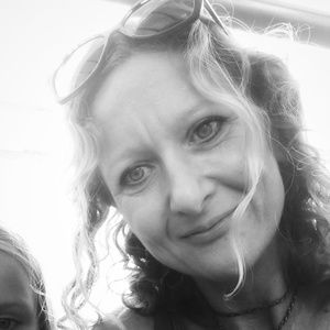 Meet your Posher, Stella